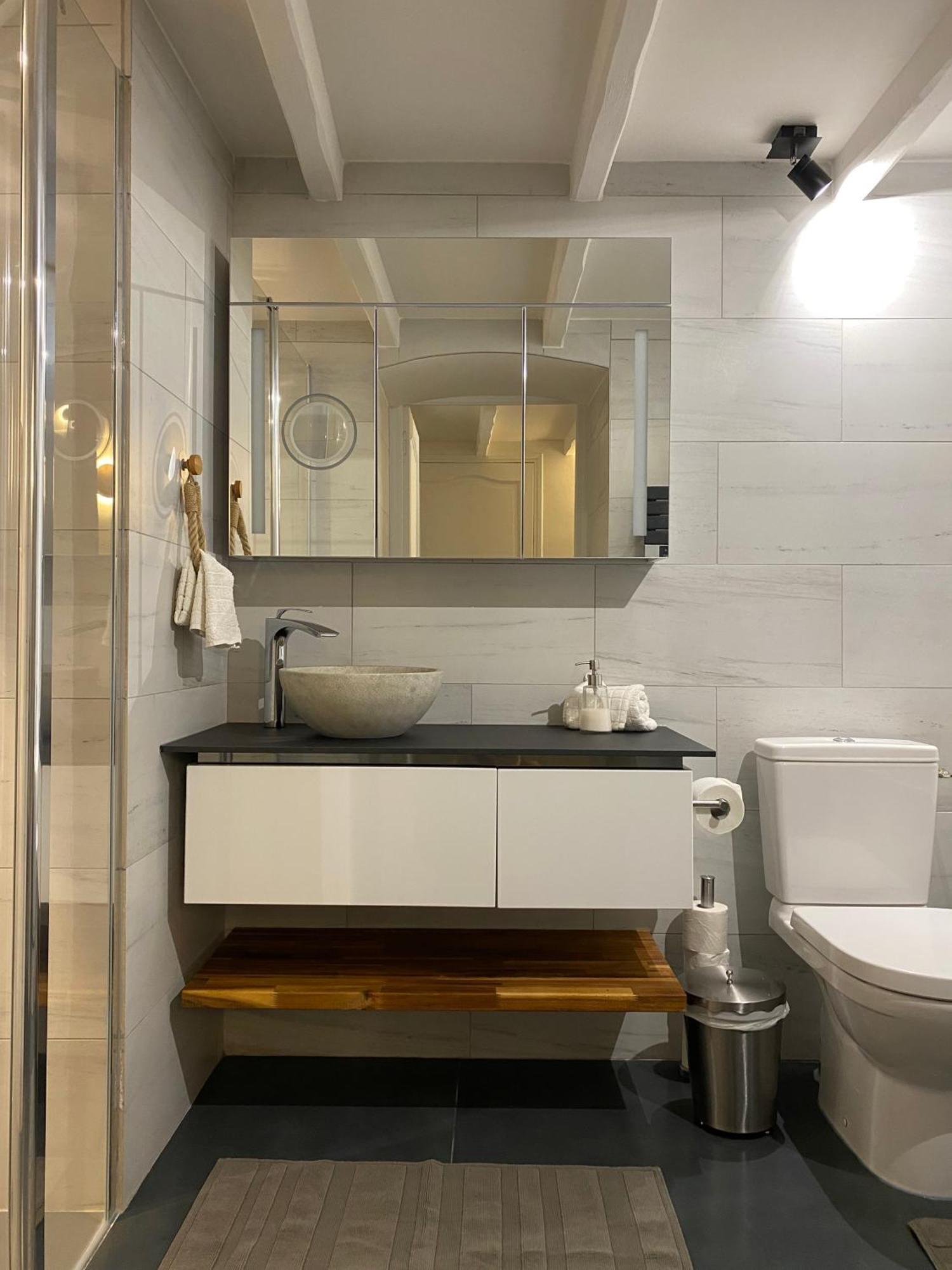 Appartement Avec Piscine Privee Dans Residence Pour 6 Personnes Юзес Екстер'єр фото